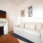 Tbs 325 - Superb Apartment With Eiffel Tower View
