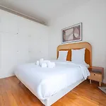 Tbs 325 - Superb Apartment With Eiffel Tower View