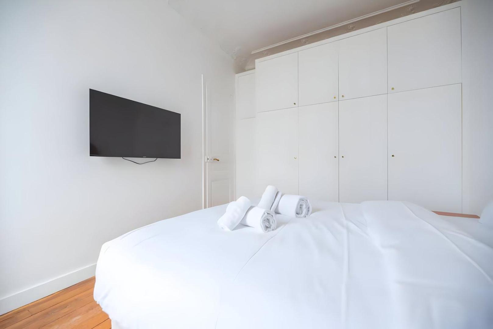 Tbs 325 - Superb With Eiffel Tower View Appartement Parijs